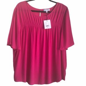 Gibson Latimer Rosette short sleeve blouse